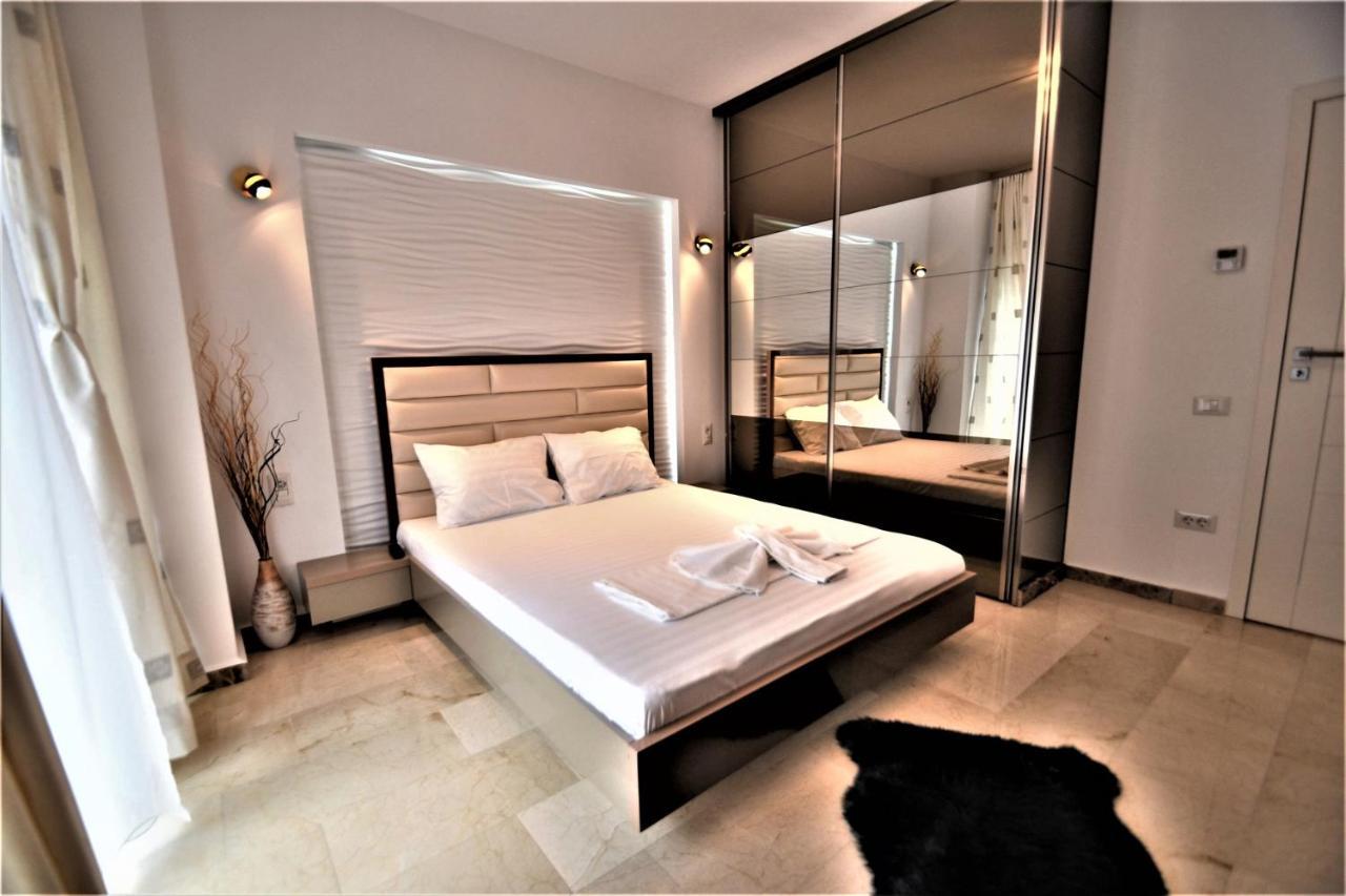 Apartament Sara Mamaia In Luxury Vila Sophia 3 Kültér fotó