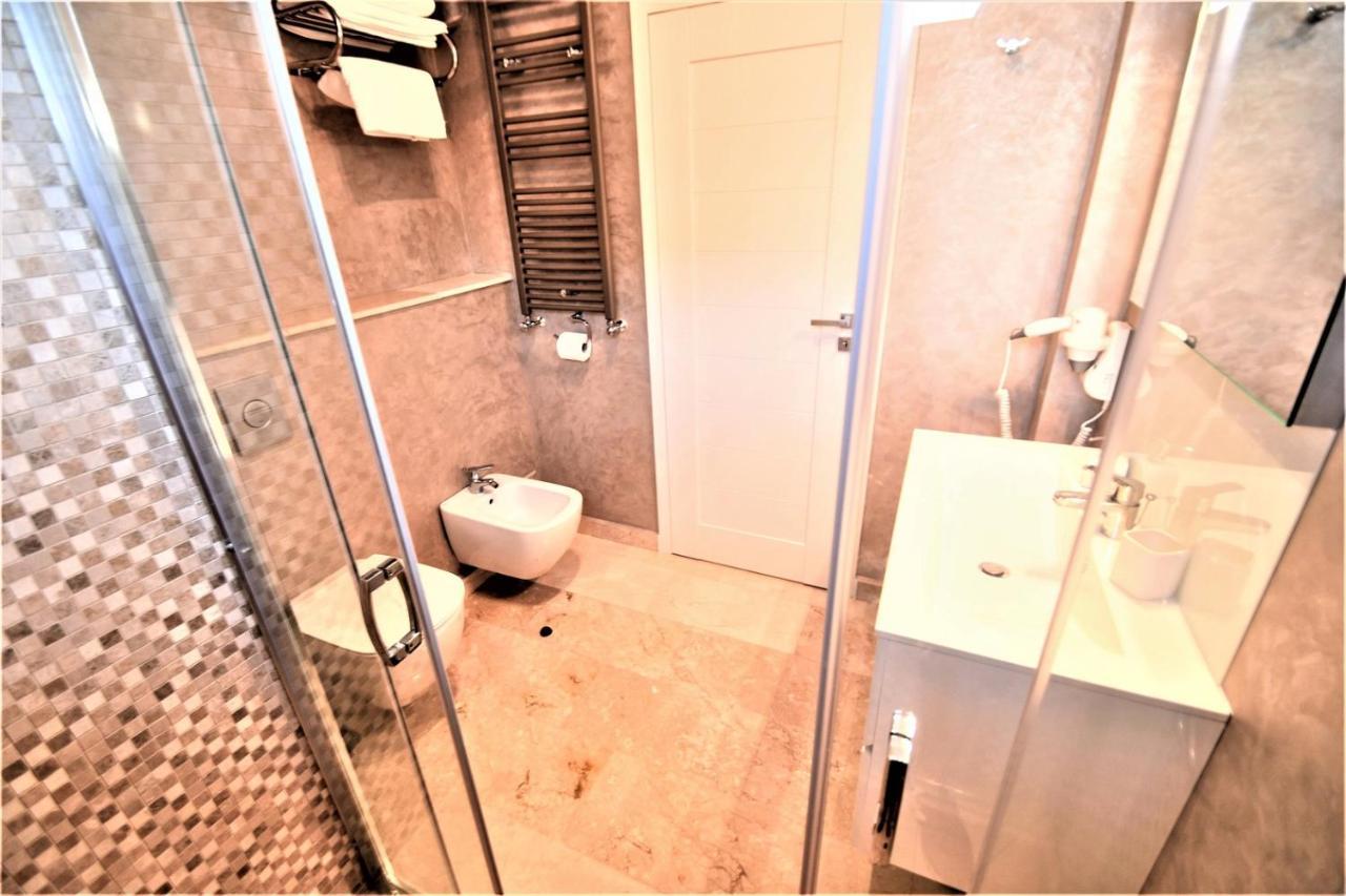 Apartament Sara Mamaia In Luxury Vila Sophia 3 Kültér fotó